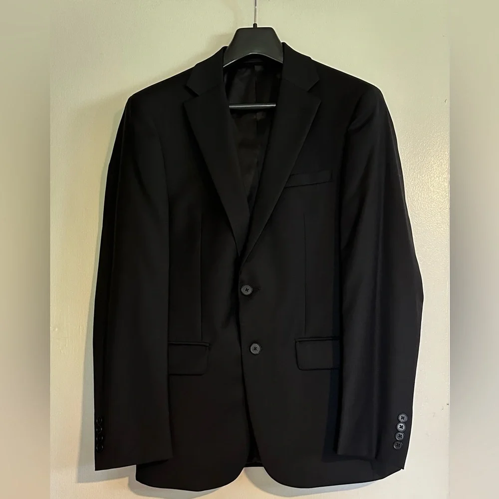 Calvin Klein Men’s Black Slim Fit Suit Jacket 38R - Picture 2 of 8